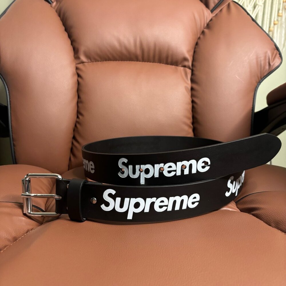 Supreme Repeat Belt Black SS24